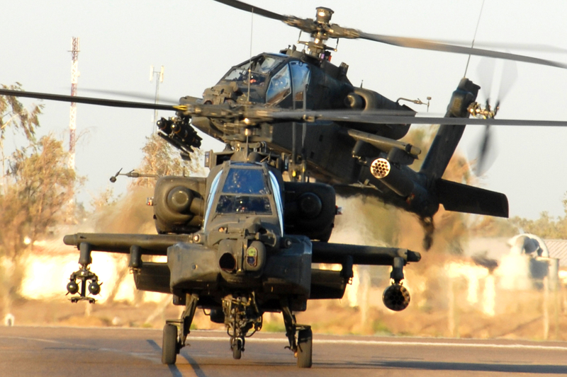 Illustration for article titled American Apache Attack Choppers Quietly Join The Fight Against ISIS
